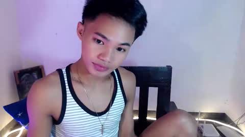 asian_lover05 online show from February 8, 5:28 pm