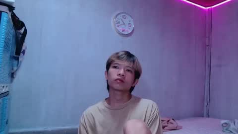 asian_macky online show from April 24, 2:41 pm
