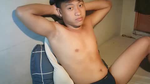 asian_ver online show from March 11, 2:46 pm