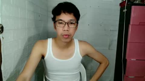 EIZE online show from March 26, 6:39 am