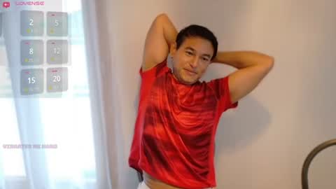 asianboy_sunny online show from June 12, 5:28 am