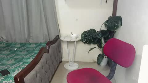 asianboycock14 online show from May 23, 10:54 am