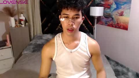 Snapshot of asiancum_peter chatting on September 21, 1:44 pm asiancum_peter online show from September 21, 1:44 pm