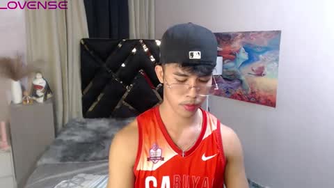 Snapshot of asiancum_peter chatting on September 15, 10:05 am asiancum_peter online show from September 15, 10:05 am