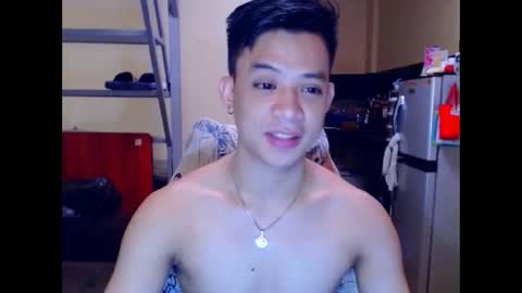 Snapshot of asiandreamboyx chatting on October 7, 9:13 am asiandreamboyx online show from October 7, 9:13 am