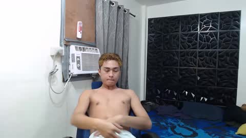 asianfucker03 online show from January 16, 9:16 am