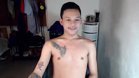 asianhugecock05 online show from September 20, 1:49 am