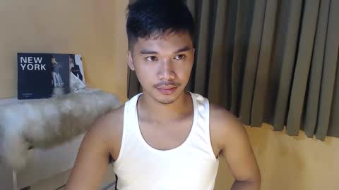 Snapshot of asianhunk_jamesx chatting on October 19, 8:23 pm asianhunk_jamesx online show from October 19, 8:23 pm