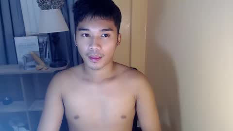 Snapshot of asianhunk_jamesx chatting on October 13, 12:55 pm asianhunk_jamesx online show from October 13, 12:55 pm
