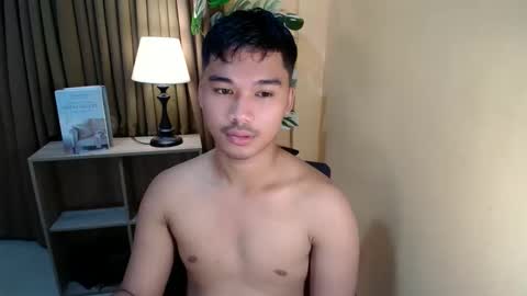 asianhunk_jamesx online show from February 18, 7:39 am