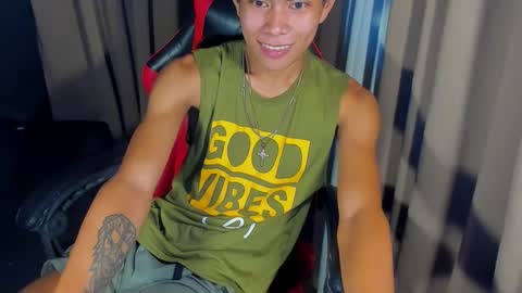 Snapshot of asianplayboyx chatting on January 30, 5:17 pm mark online show from January 30, 5:17 pm
