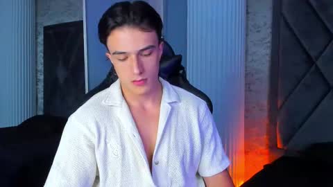 Snapshot of aslanfox1 chatting on September 27, 12:19 am Aslan online show from September 27, 12:19 am