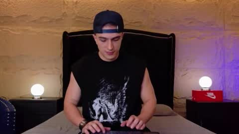 Aslan  online show from April 17, 3:42 am