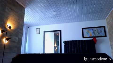 Snapshot of asmodeo_cox chatting on October 19, 2:09 pm Asmodeo - online show from October 19, 2:09 pm