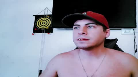 asperlon online show from February 11, 6:02 pm