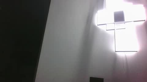 a very hot man online show from September 23, 7:02 pm