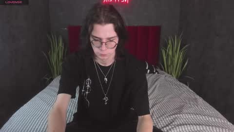 A S T O R online show from November 16, 11:45 am