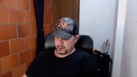 Snapshot of astton_nick chatting on January 18, 3:13 am Nick Astton online show from January 18, 3:13 am