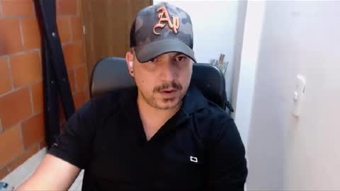 Snapshot of astton_nick chatting on January 24, 4:16 am Nick Astton online show from January 24, 4:16 am