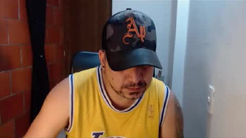 Snapshot of astton_nick chatting on February 1, 3:19 am Nick Astton online show from February 1, 3:19 am