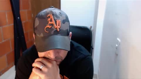 Snapshot of astton_nick chatting on March 6, 5:03 am Nick Astton online show from March 6, 5:03 am