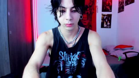 Snapshot of atheneoo_ chatting on December 31, 6:59 am athenauwu online show from December 31, 6:59 am
