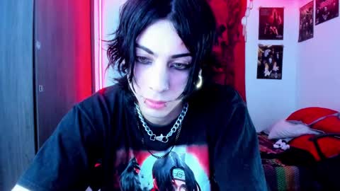 Snapshot of atheneoo_ chatting on February 13, 6:41 am athenauwu online show from February 13, 6:41 am