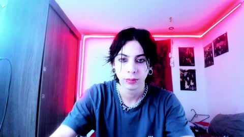 Snapshot of atheneoo_ chatting on December 29, 5:31 am athenauwu online show from December 29, 5:31 am