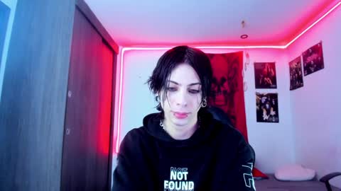 Snapshot of atheneoo_ chatting on January 26, 5:02 am athenauwu online show from January 26, 5:02 am