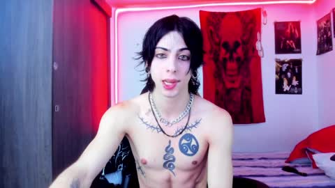 Snapshot of atheneoo_ chatting on January 30, 4:06 am athenauwu online show from January 30, 4:06 am