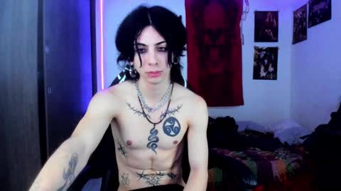 Snapshot of atheneoo_ chatting on March 1, 6:15 am athenauwu online show from March 1, 6:15 am