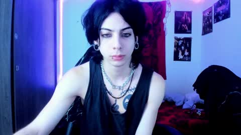 Snapshot of atheneoo_ chatting on February 20, 7:23 am athenauwu online show from February 20, 7:23 am
