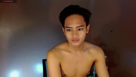 Snapshot of athisamoore chatting on September 13, 9:54 am MARCUS FOLLOW ME online show from September 13, 9:54 am