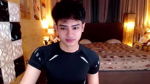 MARCUS FOLLOW ME online show from February 3, 6:02 pm