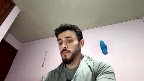 Snapshot of athlete_boy22 chatting on October 10, 7:46 am Atlas online show from October 10, 7:46 am