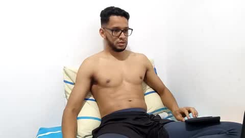 Torres online show from February 17, 2:42 am