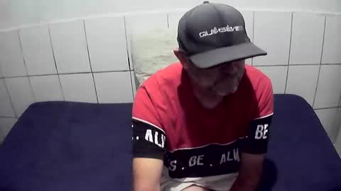 cesar augusto online show from June 17, 11:06 pm