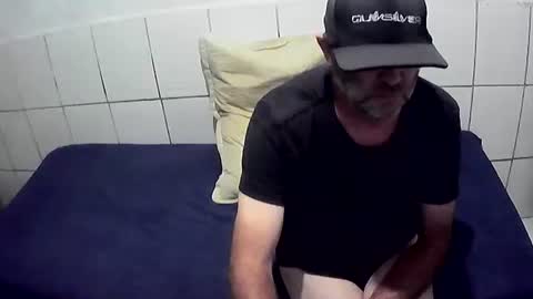 cesar augusto online show from April 7, 11:49 pm