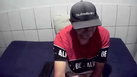 cesar augusto online show from June 18, 11:32 pm