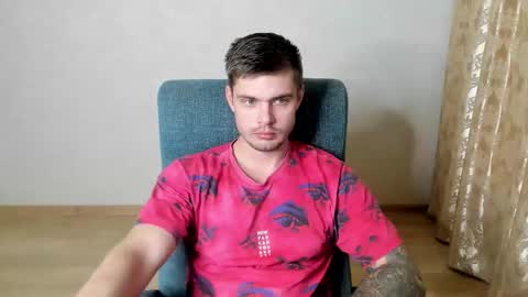 Maks online show from February 9, 9:52 pm