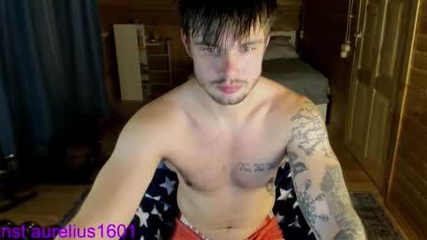 Snapshot of aurelius_x1 chatting on September 10, 5:55 pm Maks online show from September 10, 5:55 pm