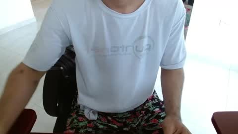 Aureliano online show from April 25, 9:56 pm