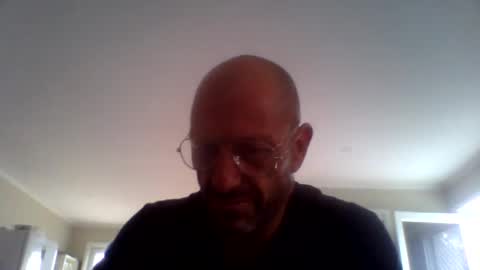 Snapshot of aussieguy59660 chatting on October 27, 5:21 am aussieguy59660 online show from October 27, 5:21 am