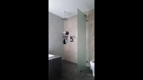 Nick online show from February 18, 11:02 pm