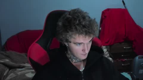 Austen online show from November 18, 8:01 pm