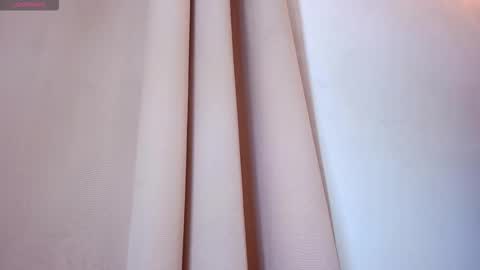 austiin online show from November 18, 6:33 pm