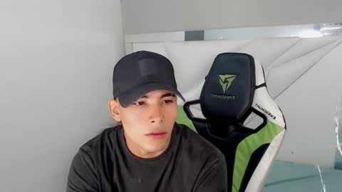 AUSTIN online show from November 4, 12:06 pm