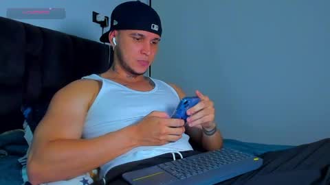 A online show from May 11, 12:45 am