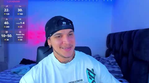 A online show from January 31, 11:35 pm