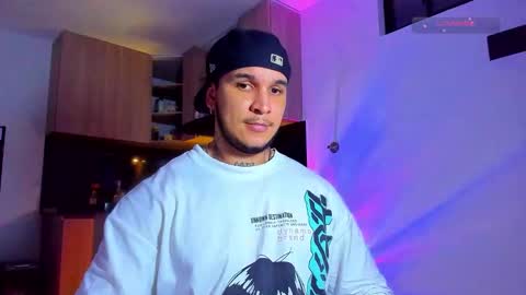 A online show from March 27, 11:27 pm